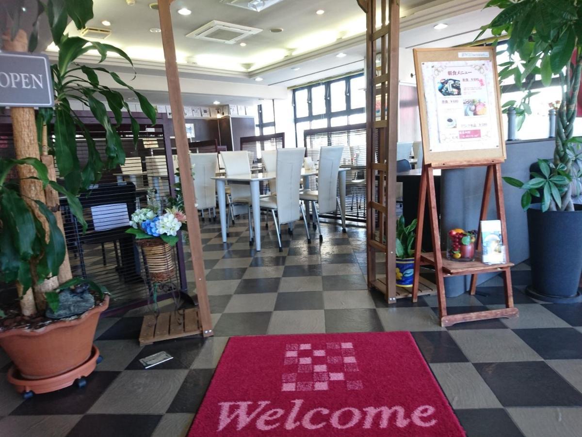 松山终端酒店 外观 照片