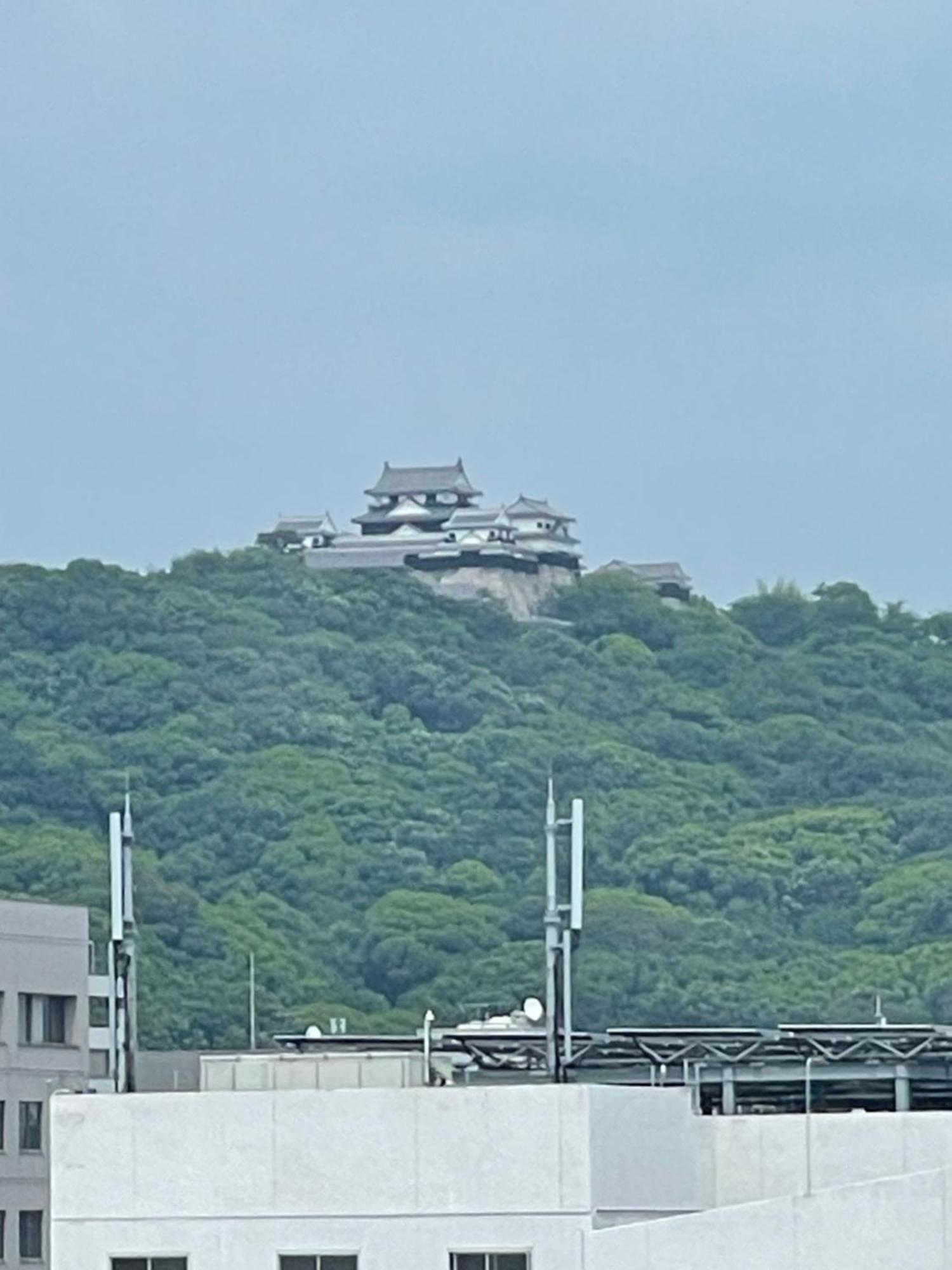 松山终端酒店 外观 照片